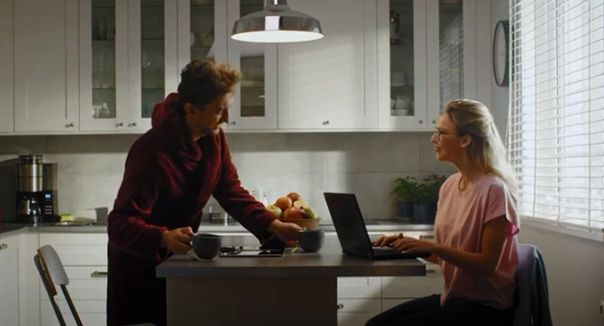 Hoya promuje zdrowe nawyki higieny wzroku