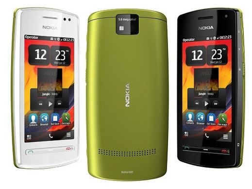 Nokia kasuje model 600