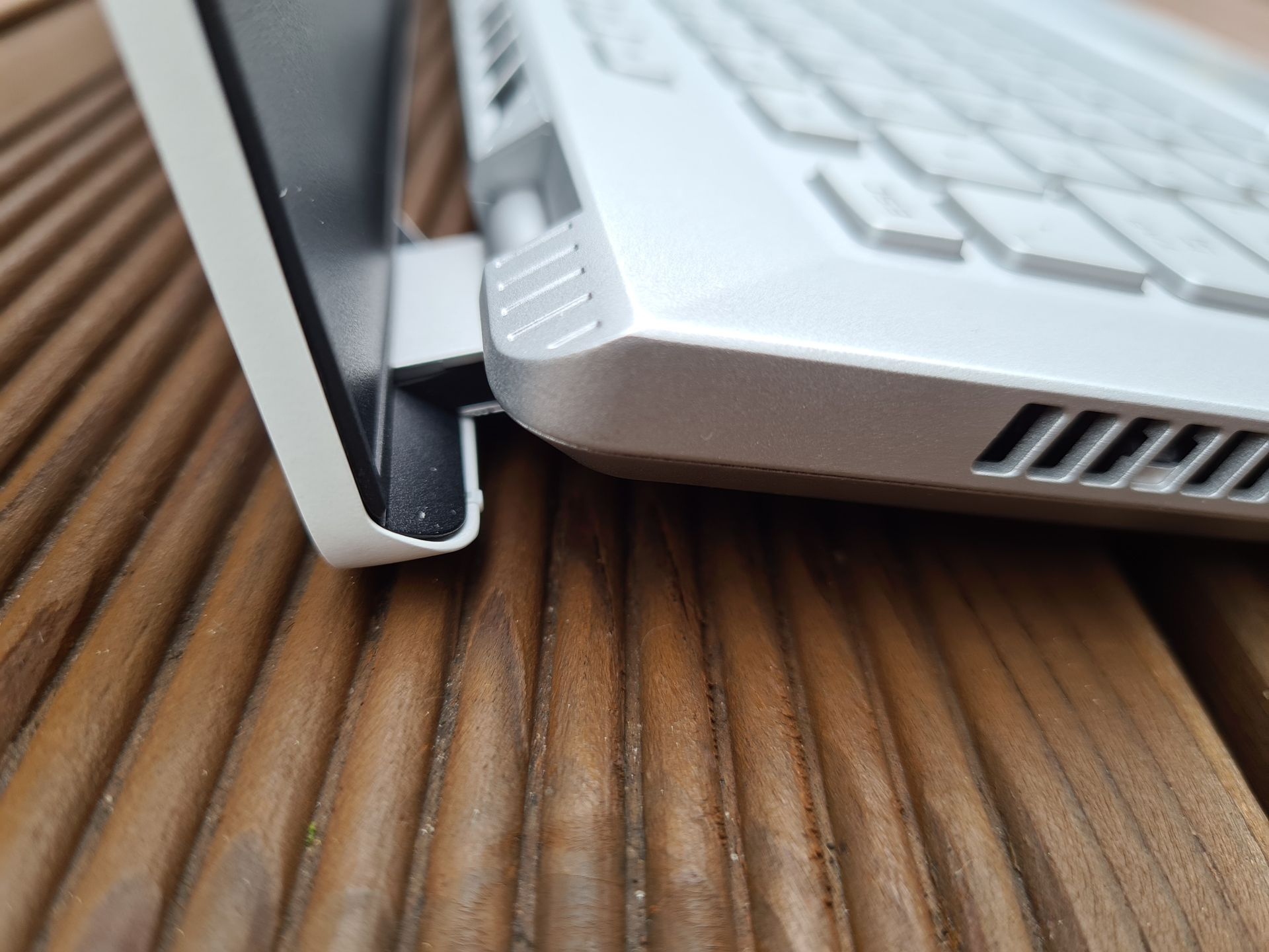 Test Asus ROG Zephyrus G14: osiem rdzeni od AMD i RTX 2060 w "czternastce" 7