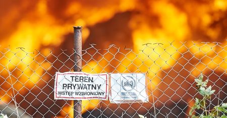 Śmieci w Polsce dalej będą płonąć. Wrocławianie są mistrzami świata w recyklingu opon, ale wsparcie dostają producenci ręczników