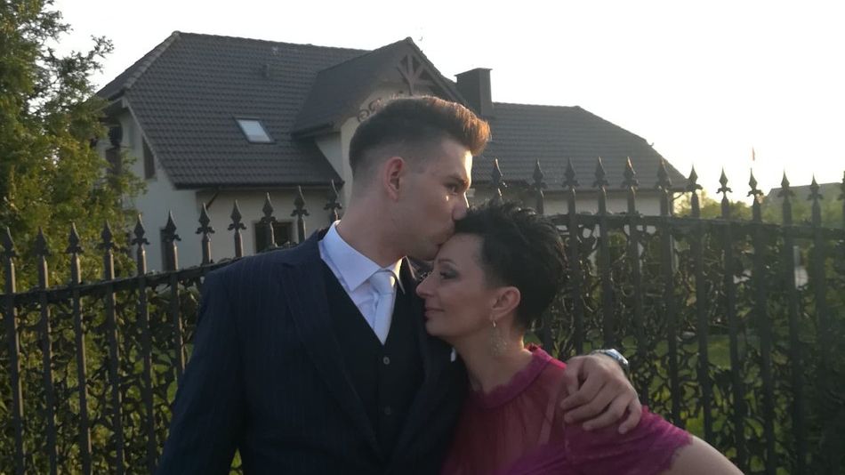 Archiwum prywatne / Na zdjęciu: Paweł Iwanisik z mamą