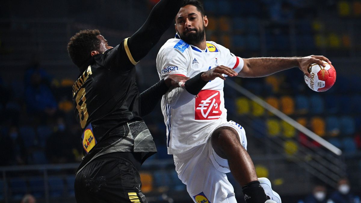 PAP/EPA / Anne-Christine Poujoulat / POOL / Na zdjęciu: Melvyn Richardson (rzucający)