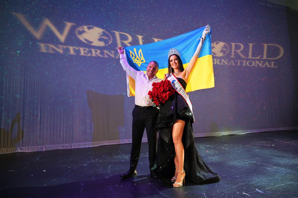 Головну корону  Mrs. World International 2023 здобула 36-ти річна українка  Ірина Безсмертна з Херсону