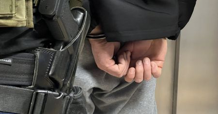 Rozbita grupa pseudokibiców. Policyjna akcja w trzech miastach i poważne zarzuty