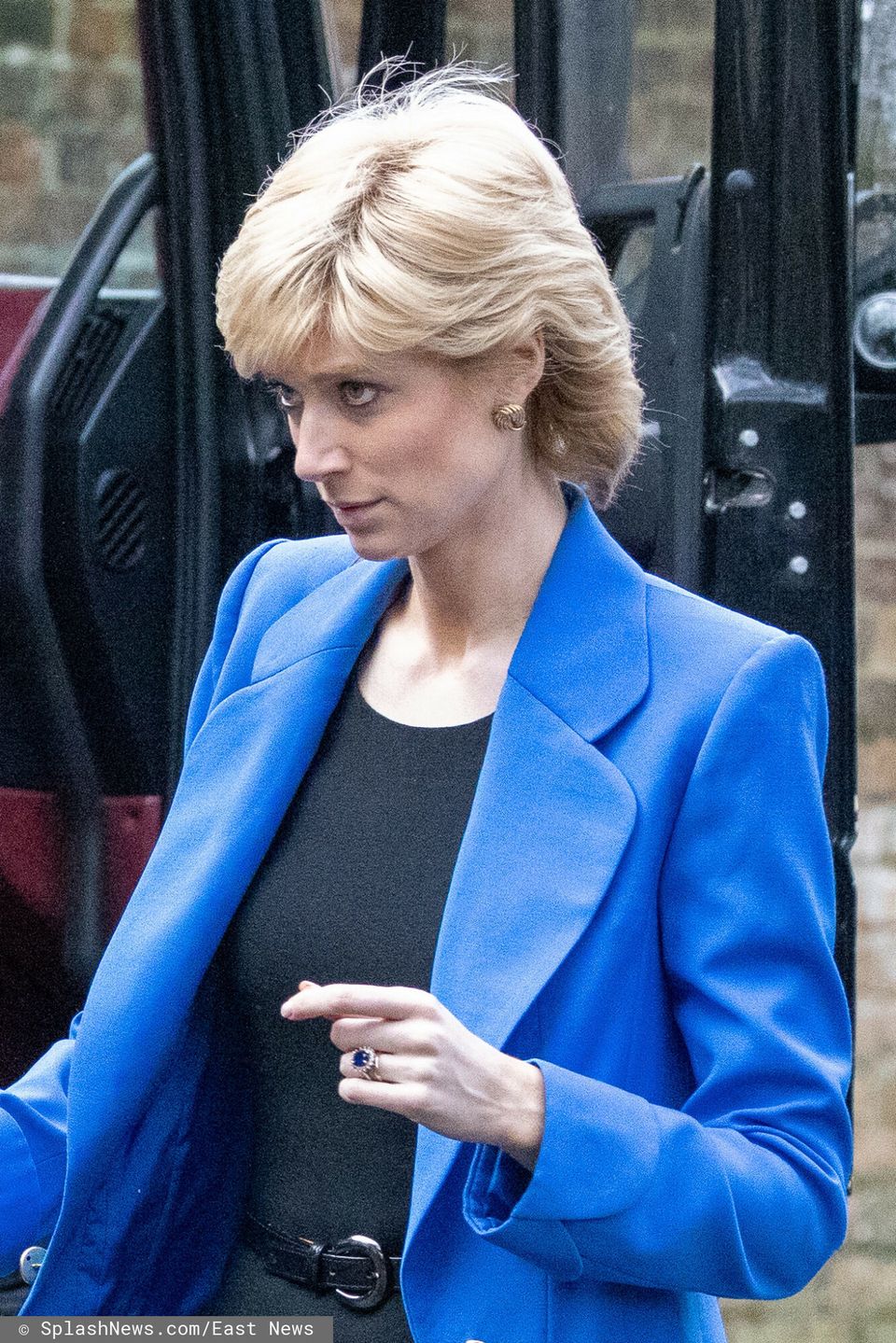 Wyciekły zdjęcia Elizabeth Debicki z planu "The Crown"
