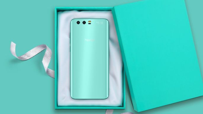 #wSkrócie: niedrogi smartfon ZTE z podwójnym aparatem, nowe wersje Honora 9 i Huaweia P10 Plus oraz HTC U11 z Bluetooth 5.0 1