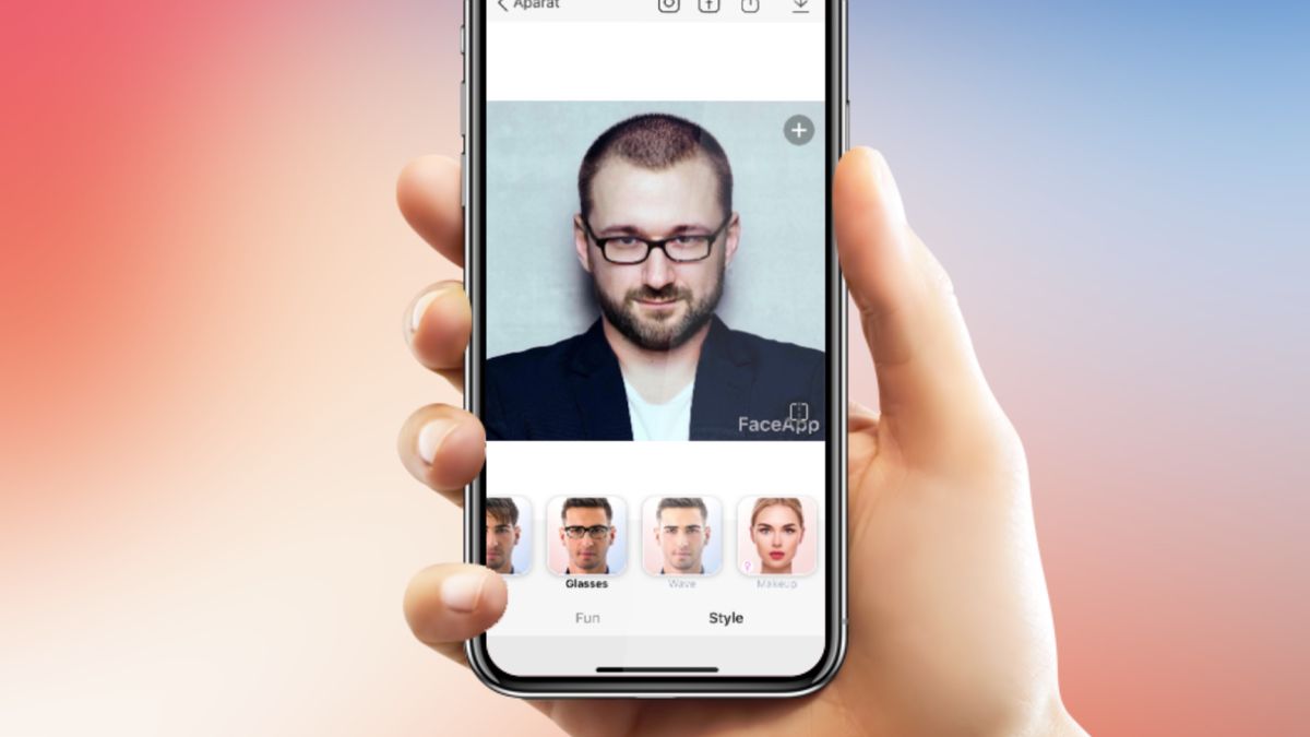 Funkcje upiększające selfie to zło. Jeszcze trochę i przestaniemy się rozpoznawać na zdjęciach 1