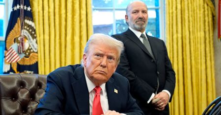 O co naprawdę chodzi Trumpowi? Ekspert: Złoża Ukrainy to zasłona dymna