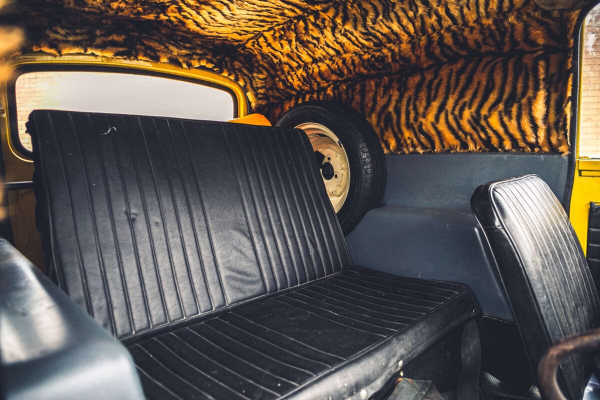 Reliant Regal z serialu "Tylko głupcy i konie"
