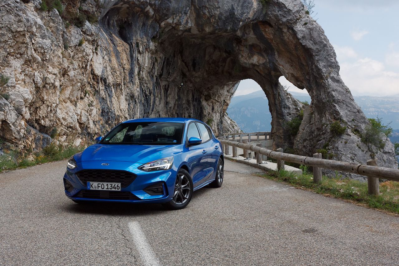 Nowy Ford Focus Mk 4: pożeracz zakrętów z jeszcze lepszą techniką