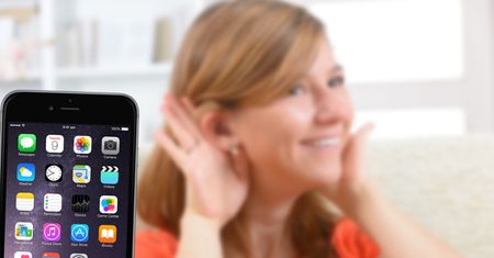 Dzięki technologii Siemensa smartfony odmienią życie niedosłyszących