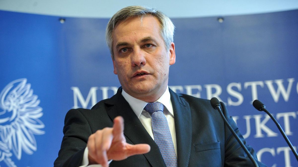 Jerzy Szmit chciał walczyć z Uberem, ale jest poza rządzem