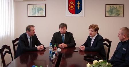 Starosta i wicestarosta z białymi wstążkami