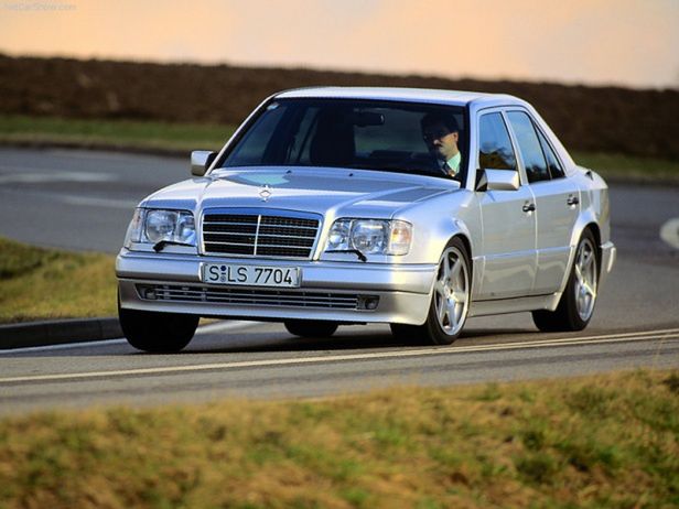 Mercedes 500E