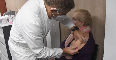 Nowy lek na Covid. Pfizer wypróbuje go w Rosju
