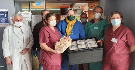 Koronawirus. MPK dowiezie jedzenie pod drzwi. Spółka pomaga w dobie lockdownu