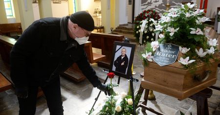 Pogrzeb Wiktora Batera. Został pochowany w Izabelinie