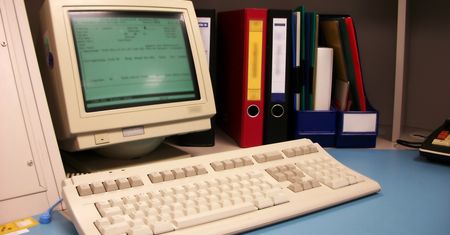 Trzydzieści lat temu rozpoczęto prace nad Windows. Czy potrzebujemy następcy?