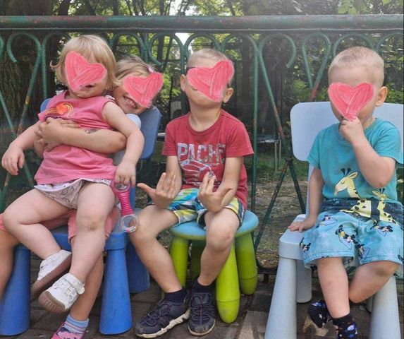 Czwórka rodzeństwa poszukuje rodziny. Nie mają szans na adopcję