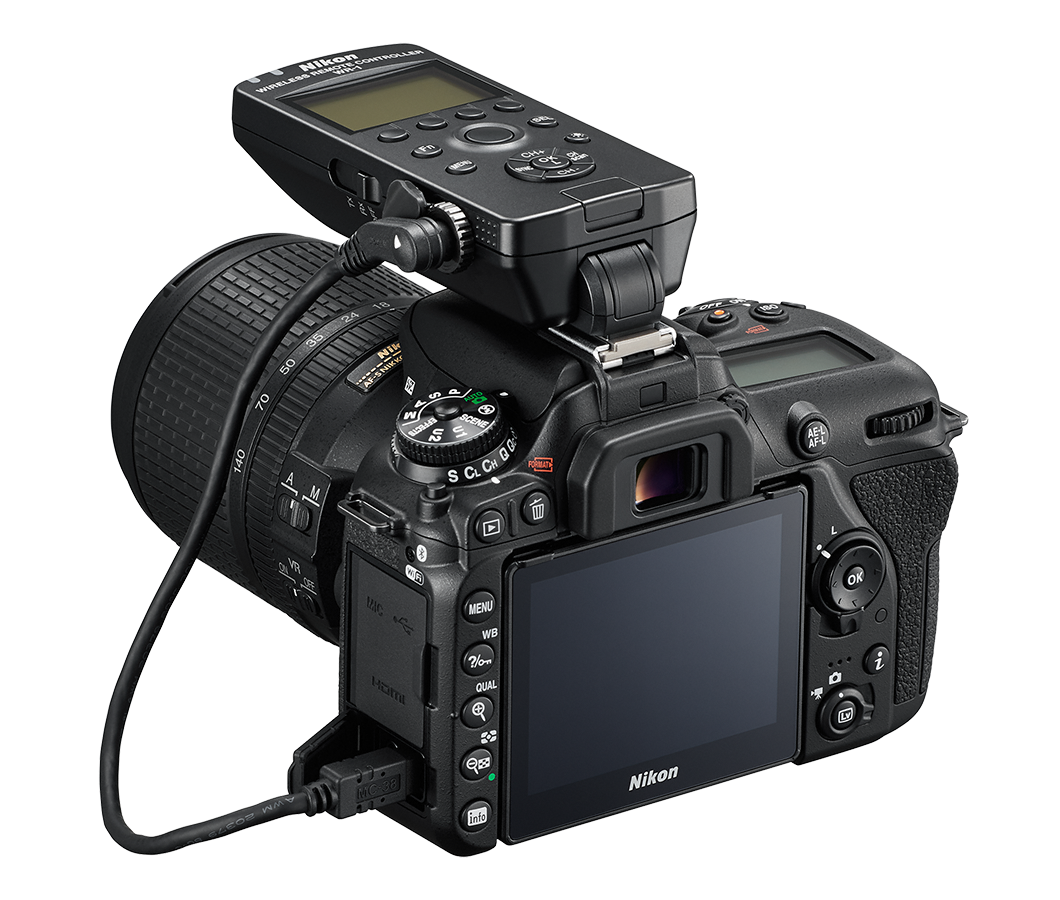 Nikon D7500 - nadchodzi mniejszy brat flagowej lustrzanki Nikona 7