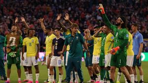 Popis Brazylii, sensacyjny awans RPA. Pierwsza taka noc na mundialu