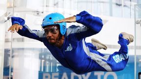 Hamilton tak się bawi w Bahrajnie. Mistrz F1 latał jak ptak