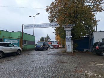 Łódź: Tajemnicza śmierć mężczyzny w garażu przy ul. Łęczyckiej. Jest nowa hipoteza przyczyny śmierci i ciężkiego stanu jego znajomej