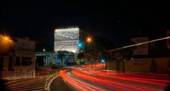 Volvo przygotowało billboard oczyszczający powietrze