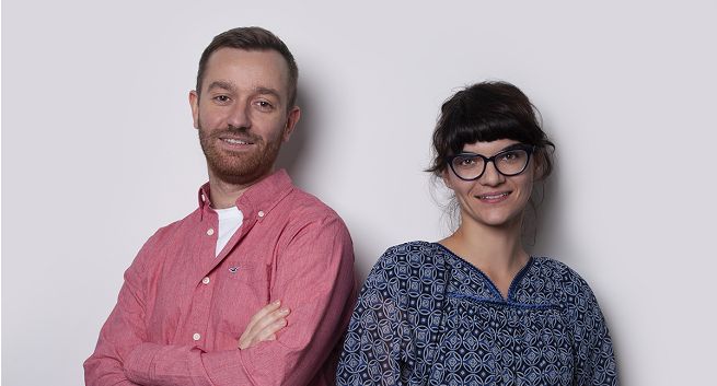 Agata Żyźniewska i Wojciech Portnicki w zespole kreacji Plej