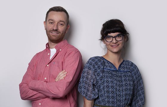 Agata Żyźniewska i Wojciech Portnicki w zespole kreacji Plej