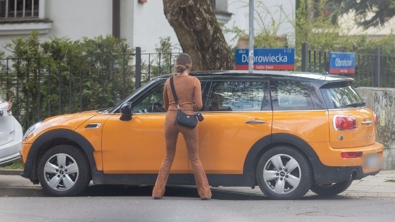 Julia Wieniawa znów łamie przepisy