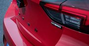 Dwa auta dostały napęd hybrydowy i silnik 1.2 PureTech po zmianach