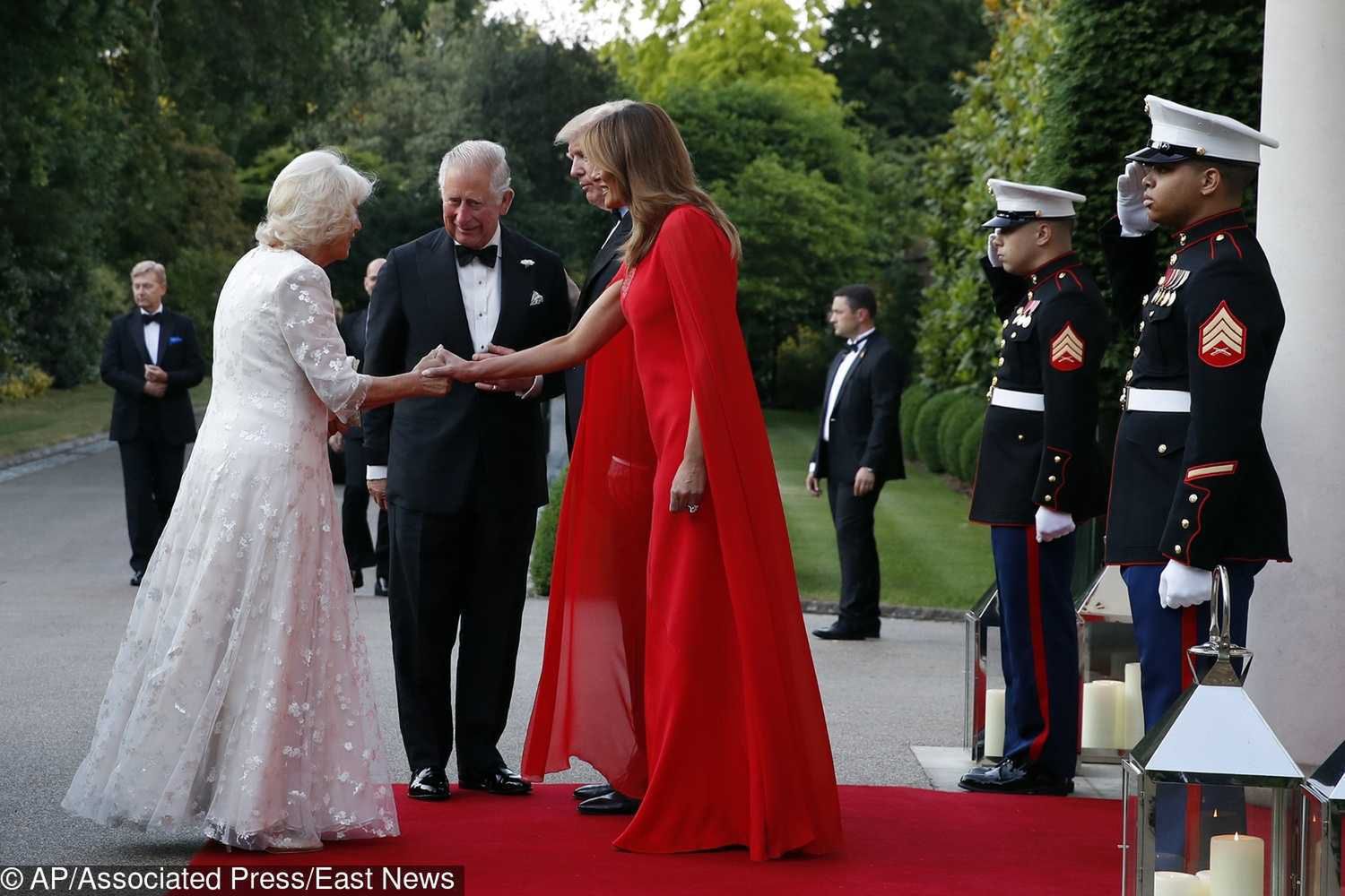 Księżna Camilla, książę Karol i Melania Trump w Londynie