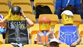 Przebrałbyś się za sexy pszczółkę, zombie lub Lego? Ci kibice nie mieli oporu