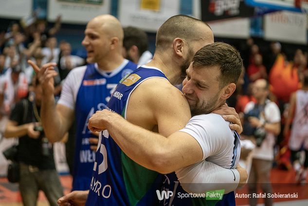 Łączyński i Nowakowski zostają na kolejny sezon