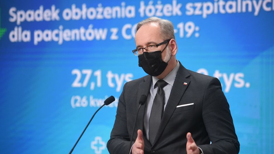 Szczepienie przeciwko COVID-19. Osoby, które nie zarejestrowały się na szczepienie mogą spodziewać się telefony z przychodni