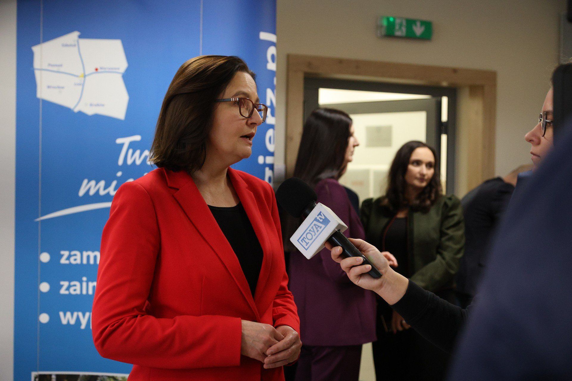 Konferencja prasowa zwieńczona została podpisaniem umowy