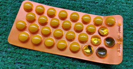 Królowa wśród witamin. Gdy jej brakuje, czujemy lęk, bolą nas mięśnie, a cholesterol rośnie