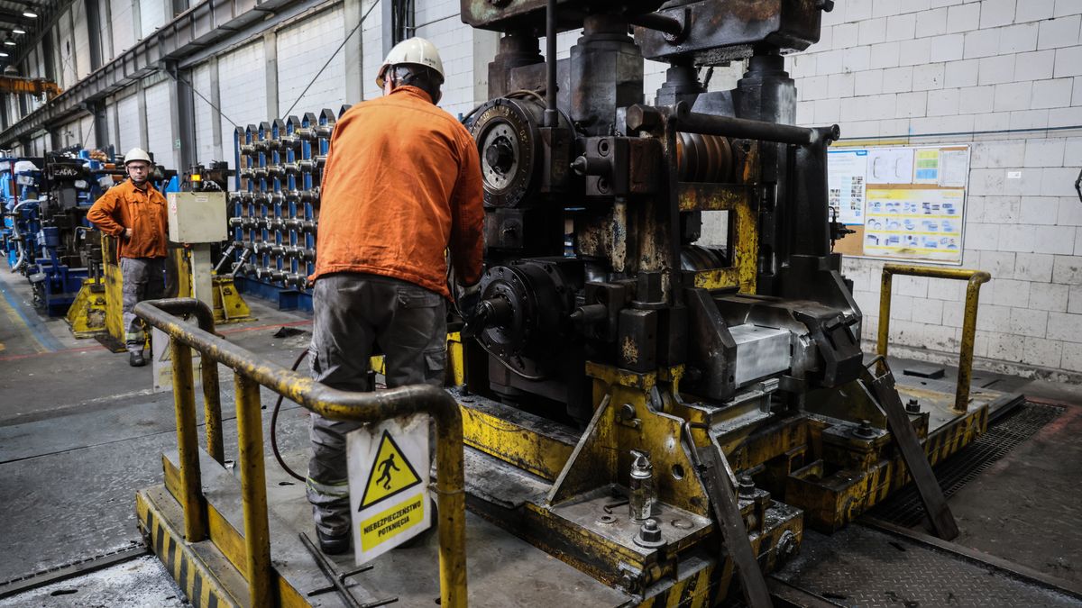 Huta ArcelorMittal Warszawa
Leszek Szyma�ski
ArcelorMittal, ekonomia, fabryka, gospodarka, huta, Huta ArcelorMittal Warszawa, huta warszawa, hutnictwo, metal, metalurgia, praca, produkcja, przemys�, przemys� ci�ki, stal, stali, zak�ad