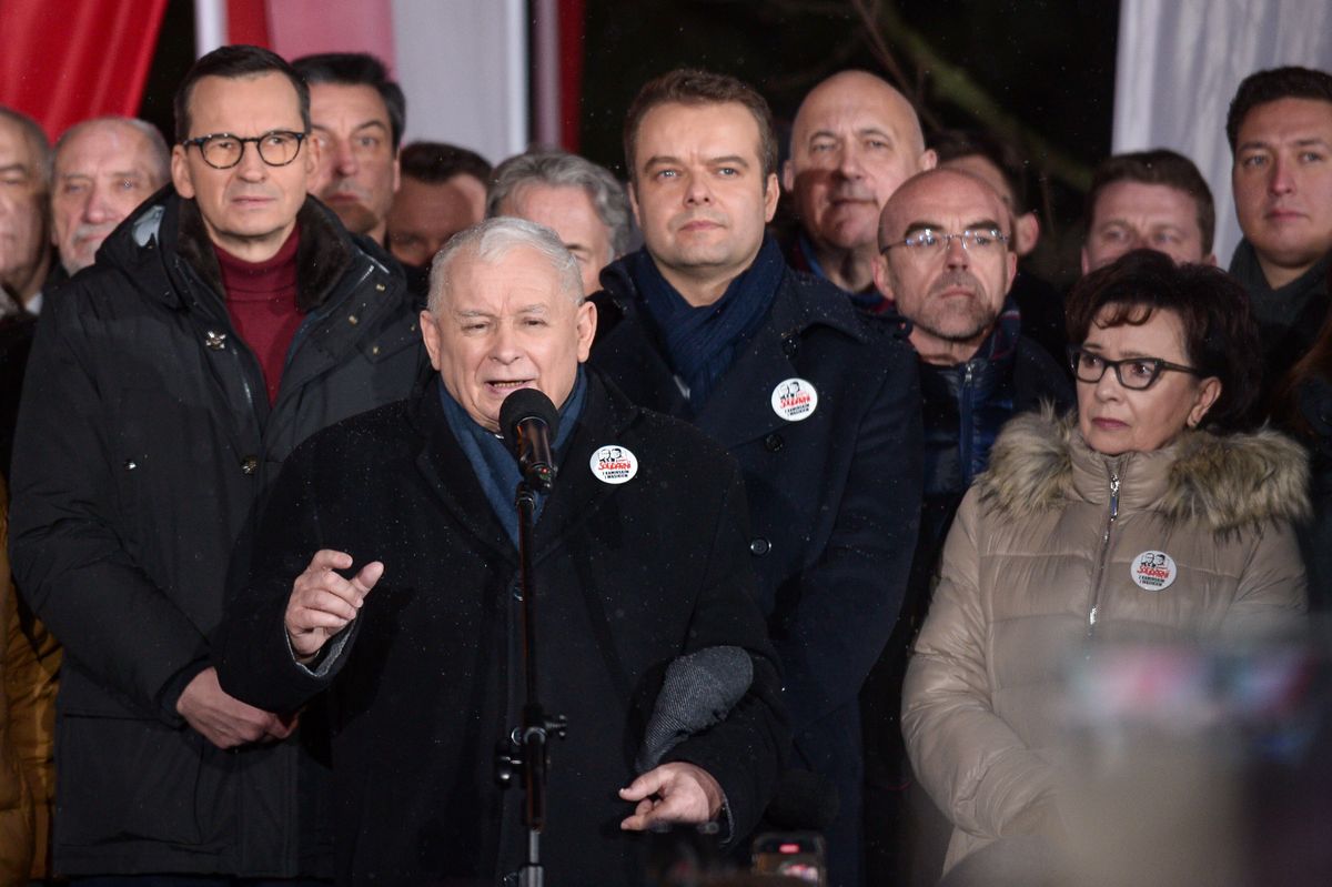 sondaż wp, mariusz kamiński, maciej wąsik, Andrzej Duda, Jarosław Kaczyński, donald tusk Kto odpowiada za kryzys konstytucyjny? Polacy zabrali głos