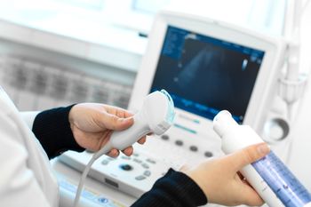 Gniezno: Nowoczesny sprzęt dla neurologii. Szpital zyskał aparat USG z dopplerem