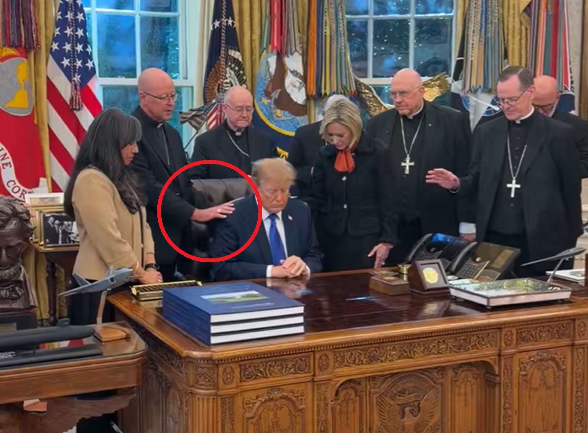 Modlitwa w Białym Domu. Biskupi prosili o błogosławieństwo dla Trumpa