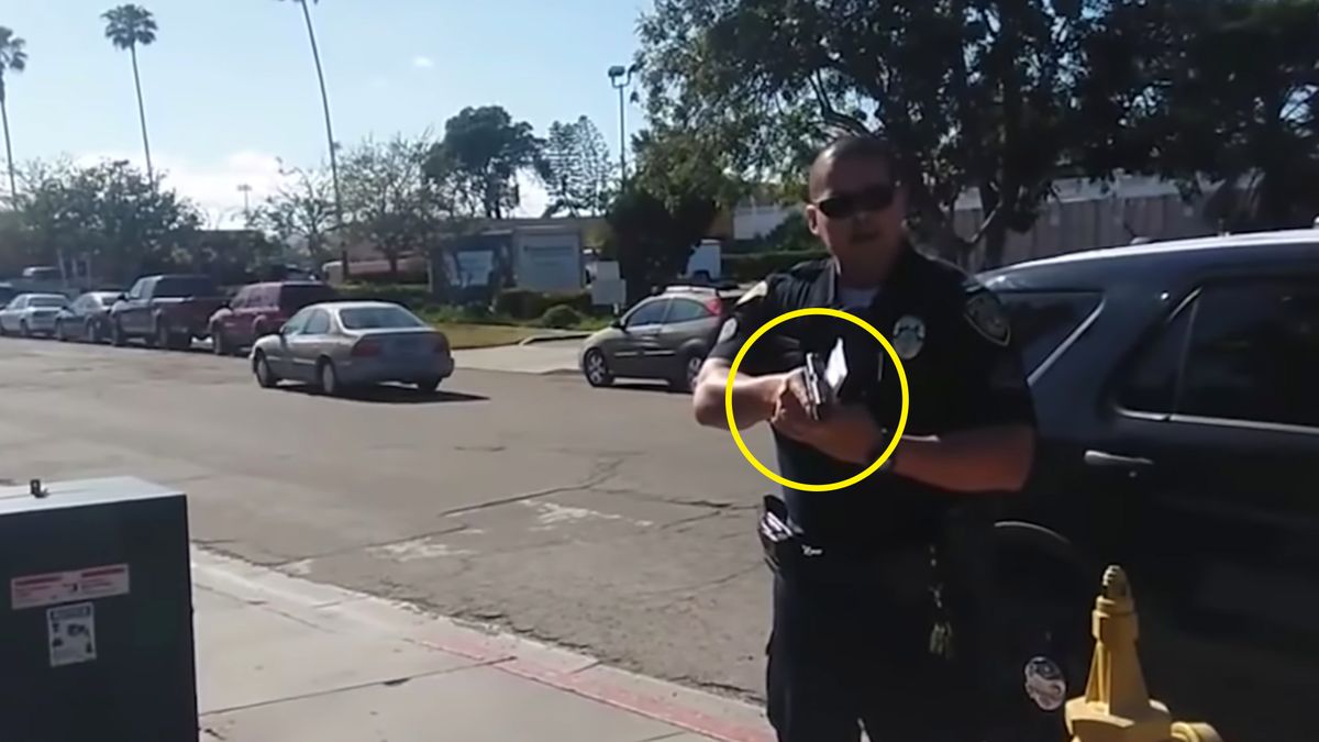 USA: Policjant celował z broni do fotografa. Nie wiedział, czym jest GoPro 1