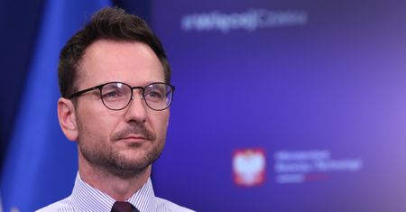 To nie dostępność energii martwi rząd. Minister mówi o "absurdalnym systemie"
