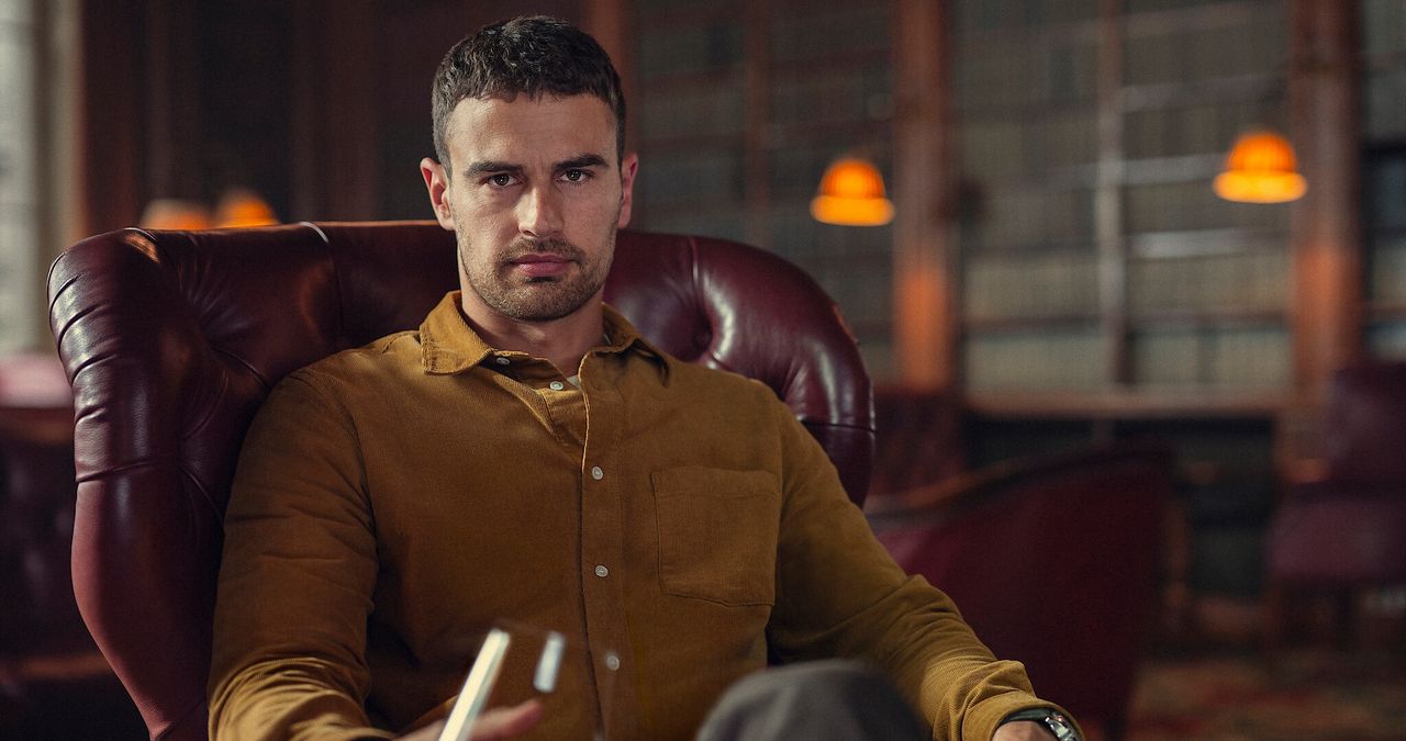 Theo James w serialu "Dżentelmeni"
