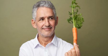 Wystarczy 10 minut. W ten prosty sposób obniżysz cholesterol, zapobiegniesz skokom cukru we krwi