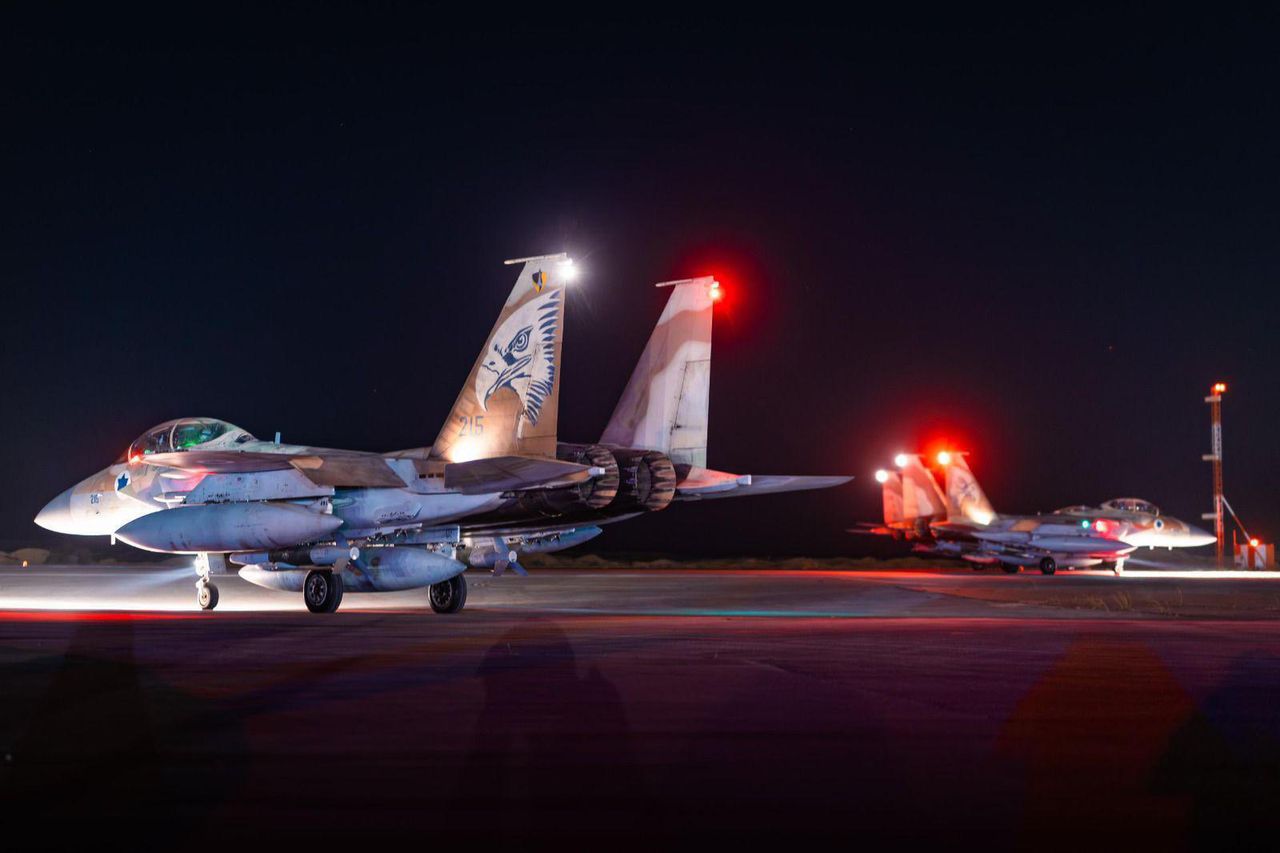 Izrael podsumowuje operację "Ryczący Lew". Wolumen bomb budzi wrażenie