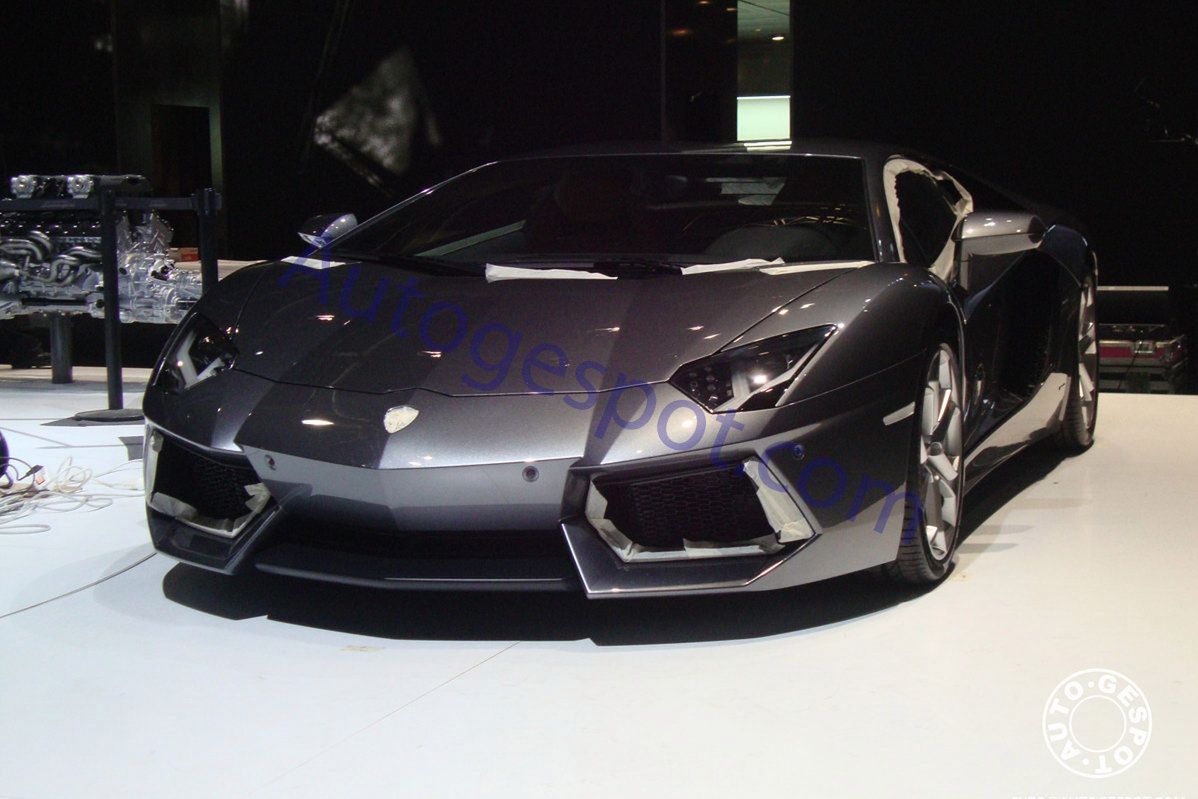 Lamborghini LP700-4