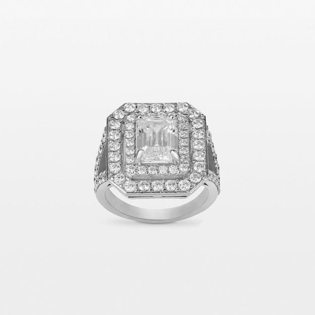 Wersow wyglądała w Paryżu jak prawdziwa IKONA MODY. Miała na sobie biżuterię wartą 800 tysięcy złotych (ZDJĘCIA)