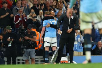 Manchester City pożegnał legendę na Etihad Stadium. To był ostatni domowy mecz w Premier League dla Kevina De Bruyne